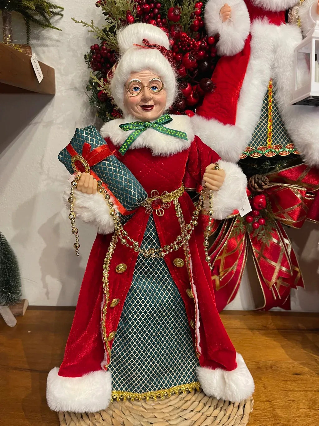 Mamãe Noel em pé 45cm luxury